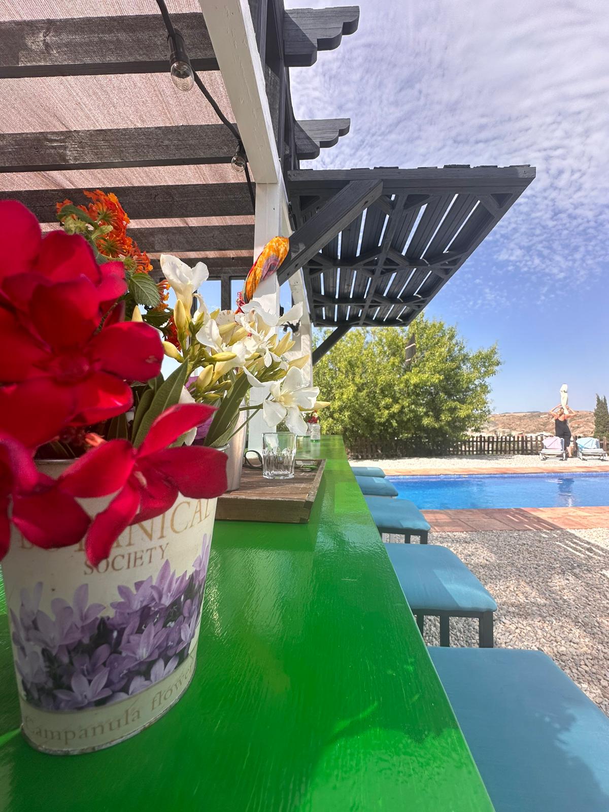 Pool Bar Flower